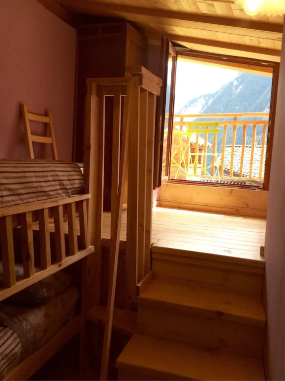 Penthouse in Historic Residence of the 700, Overlooking the Castle and Lake Garda