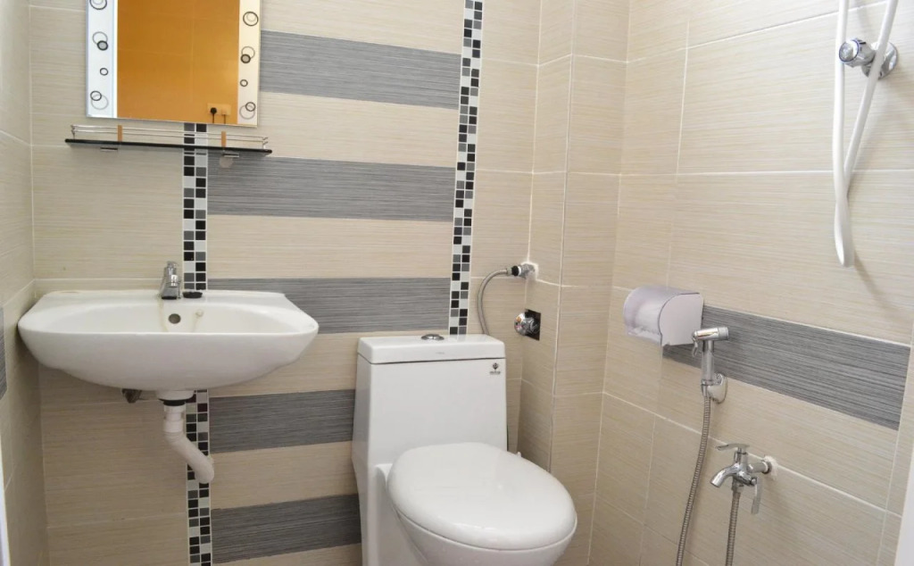 H&H 1 Guest House