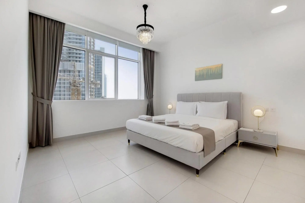 Business Bay - Vezul Residence 1301