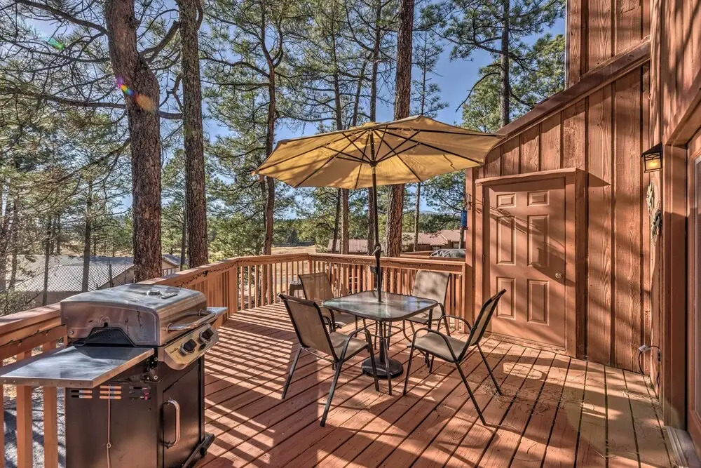 Hike, Golf & Explore: Ruidoso Retreat w/ Deck!