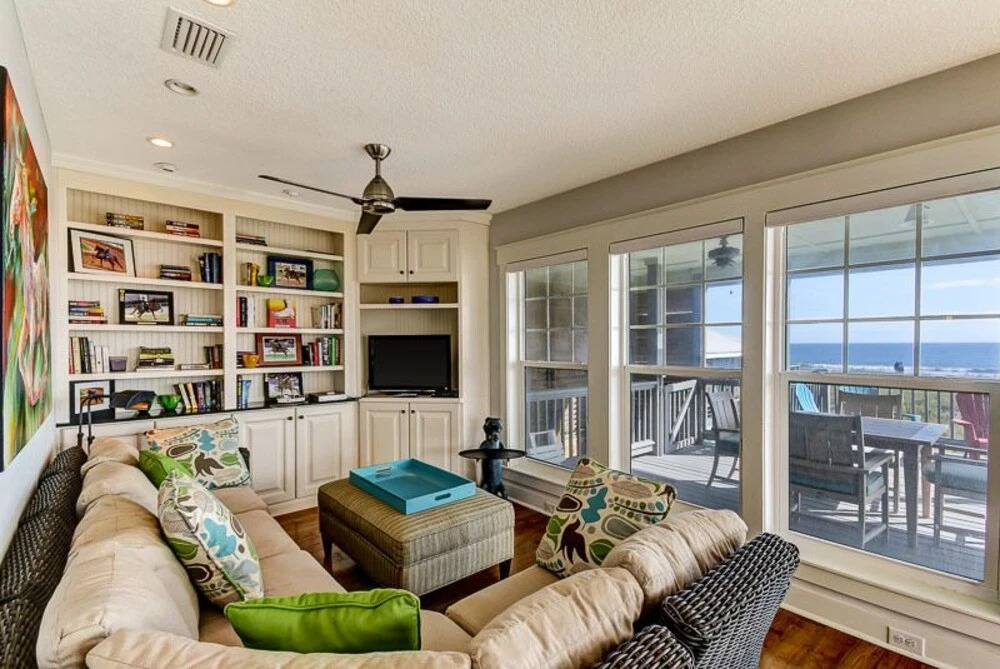 146 S. Fletcher - 3 Br Bungalow