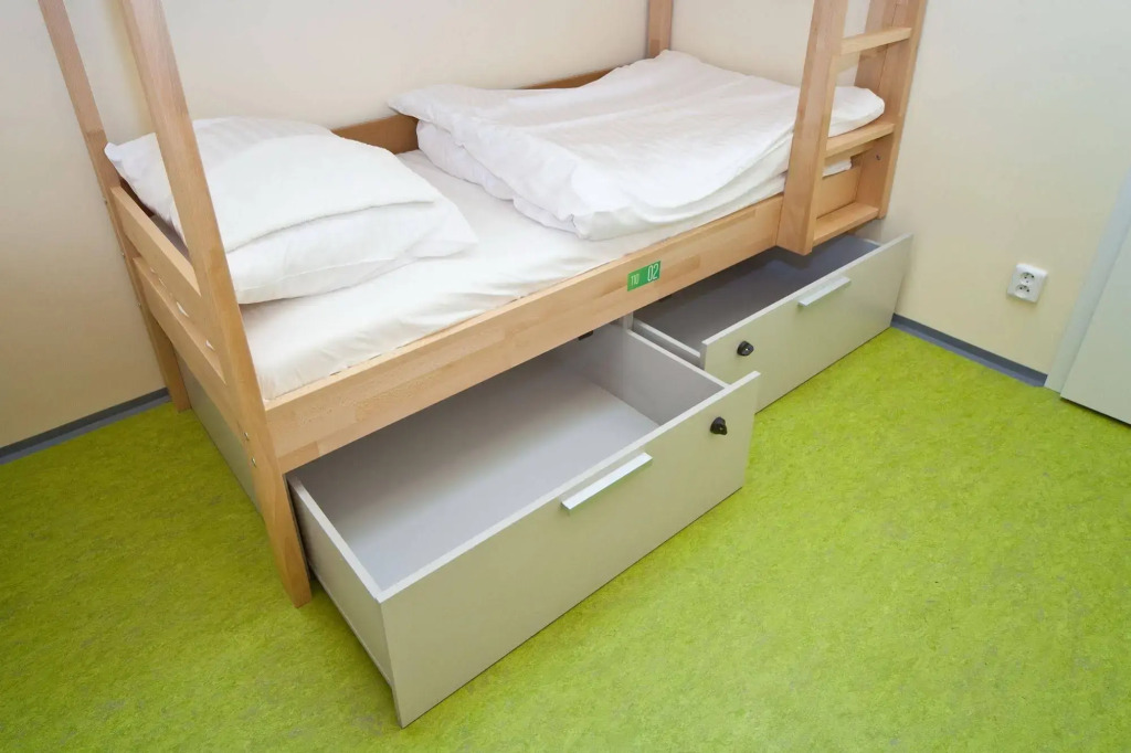 Hostel Ananas