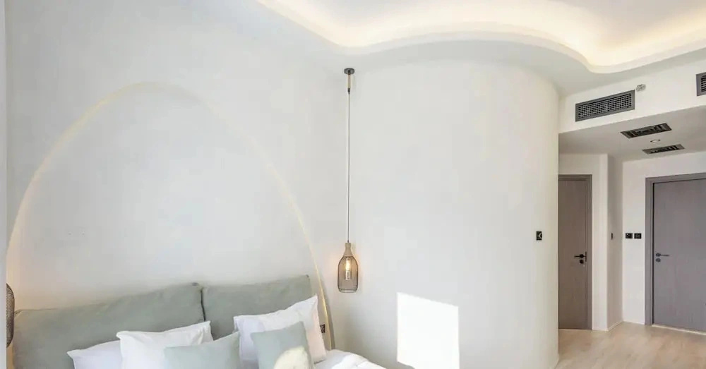 LUX The Dorra Bay Marina View Suite