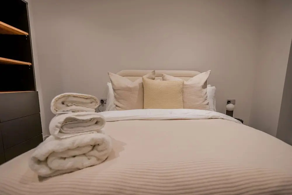 Bianco Suite 2BR With City Views