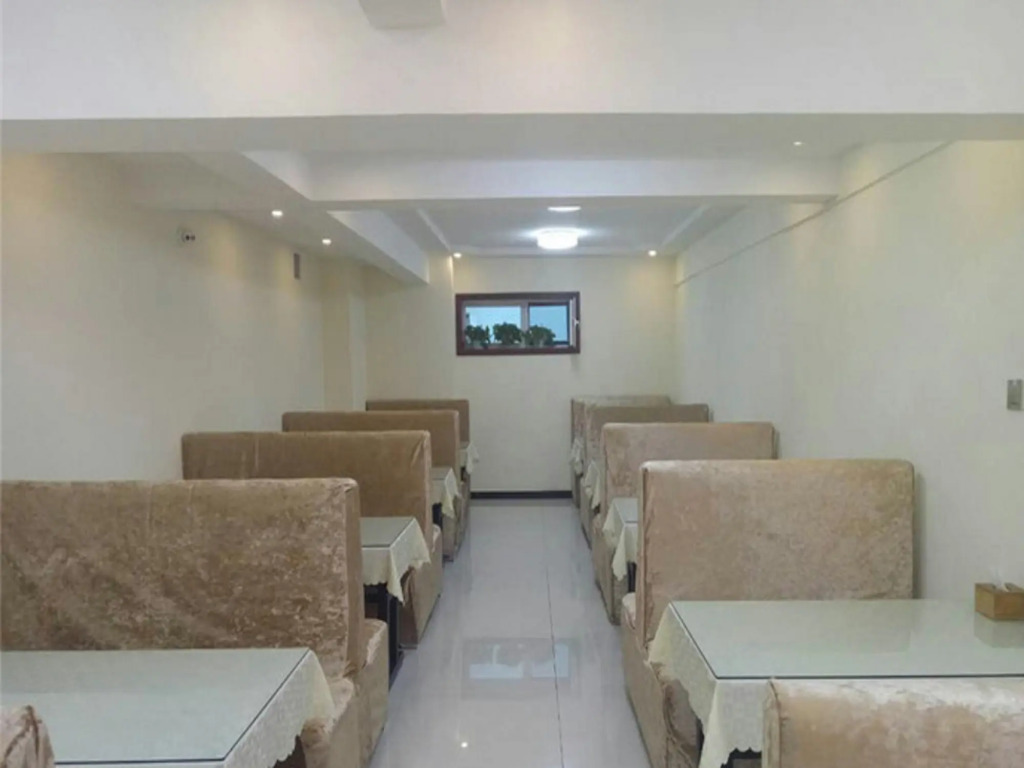 GreenTree Inn Hebei Chengde Luanping Luanyang Road Xiangyuan Road Express Hotel