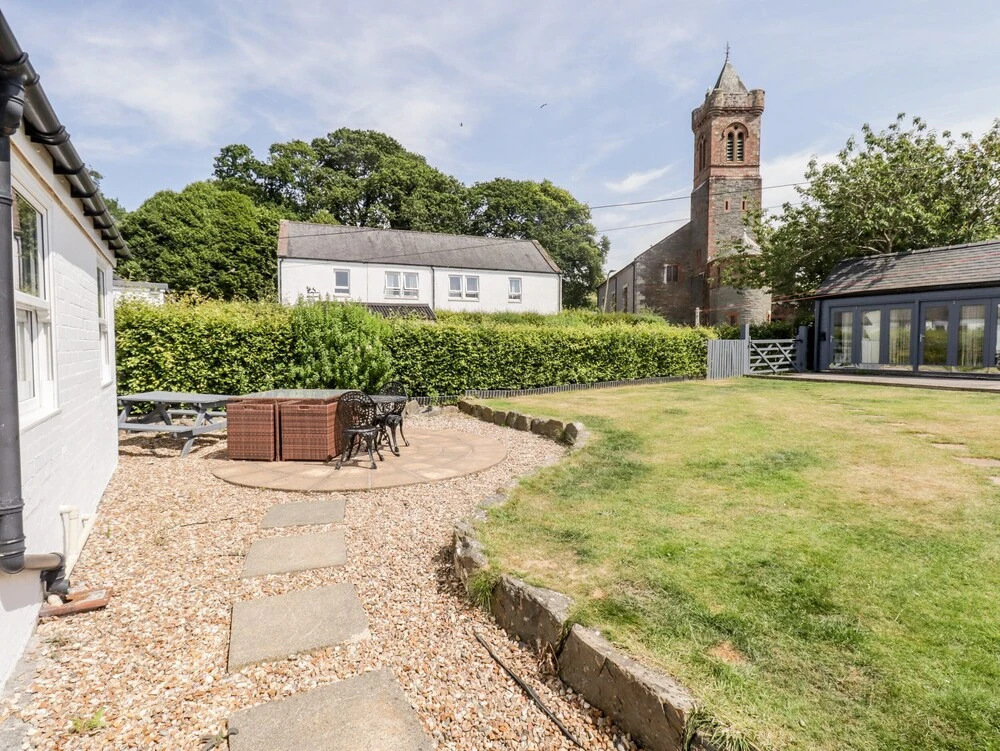 Ralston Cottage