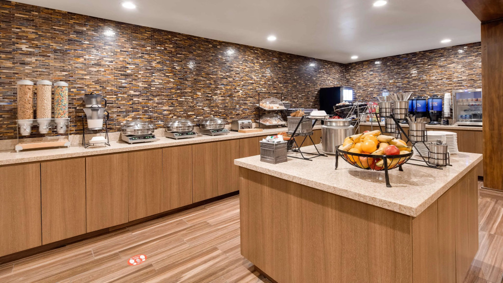 Best Western Cotton Tree Inn