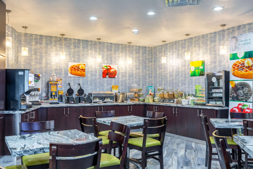 Quality Inn Pasadena - Houston East