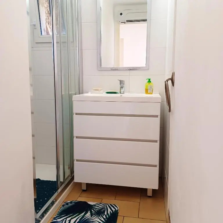 Appartement de 2 chambres avec jardin clos et wifi a Vias a 2 km de la plage