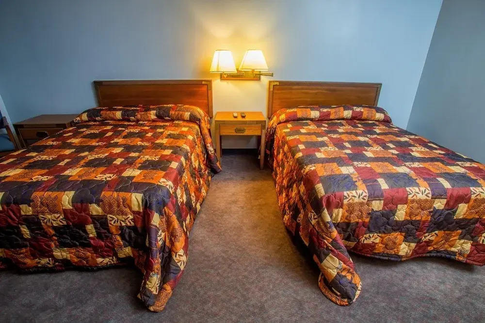 Lafayette Inn