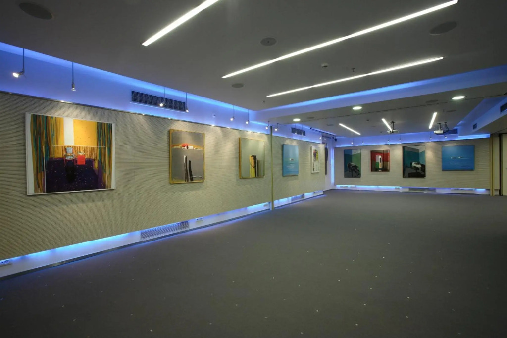 Atrion Hotel
