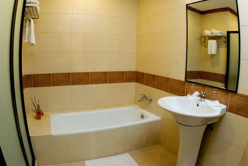 Cebu White Sands Resort and Spa