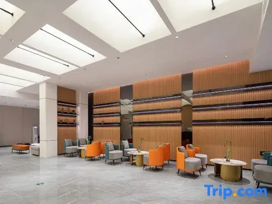 Urba S Hotel (Xiamen Railway Station South Square Branch)