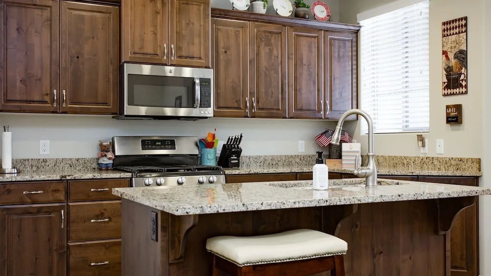 Desert Sunstone 3 Bedroom Apts