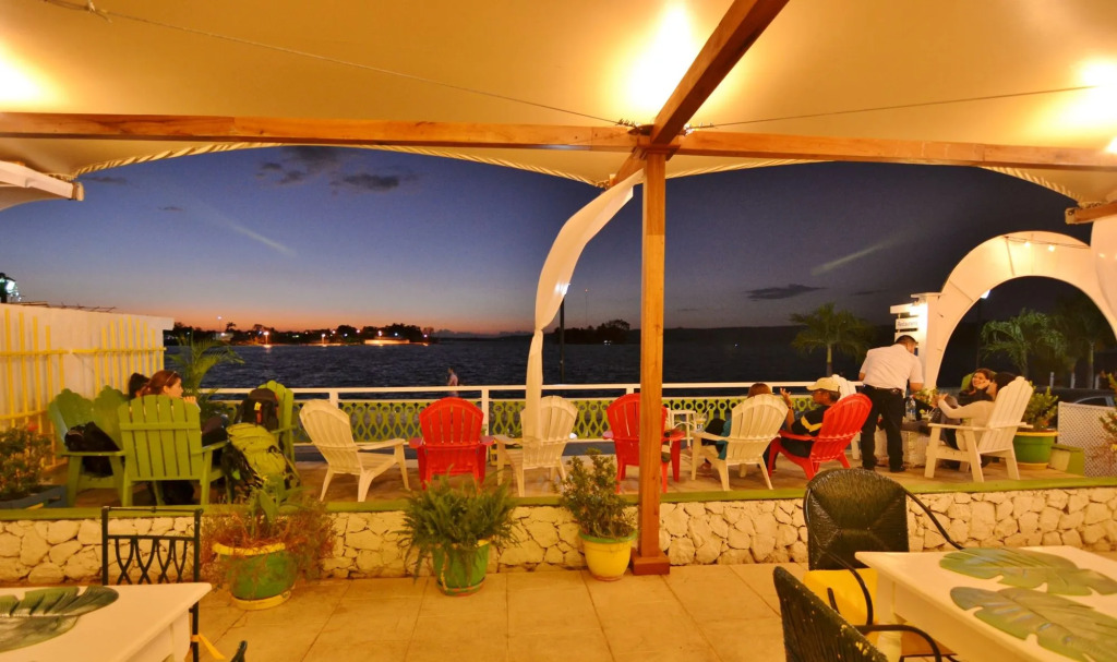 Hotel Peten