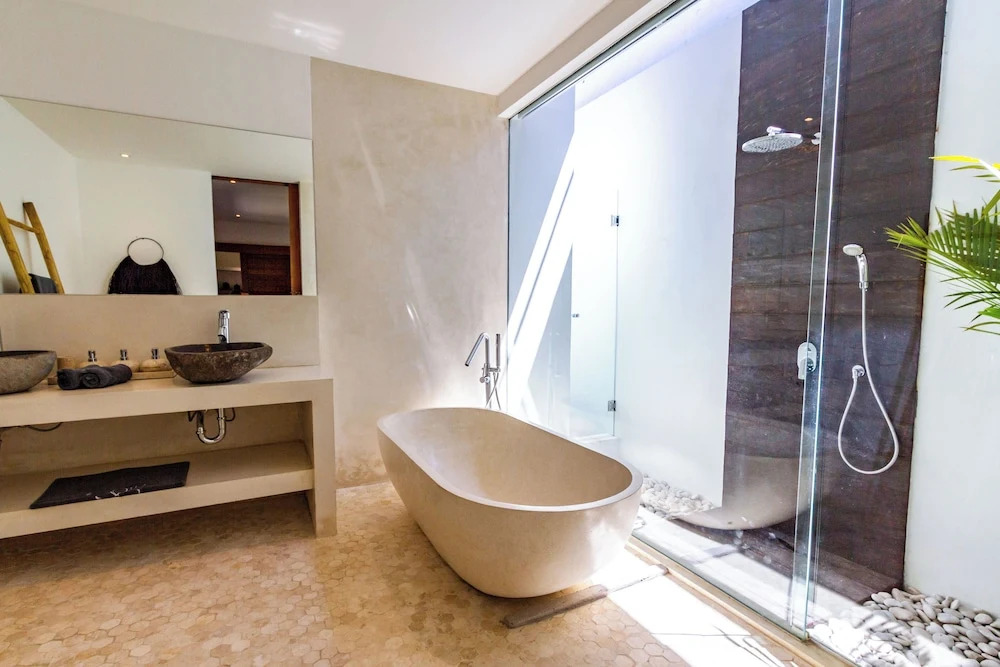 Villa Loma by Alfred in Bali