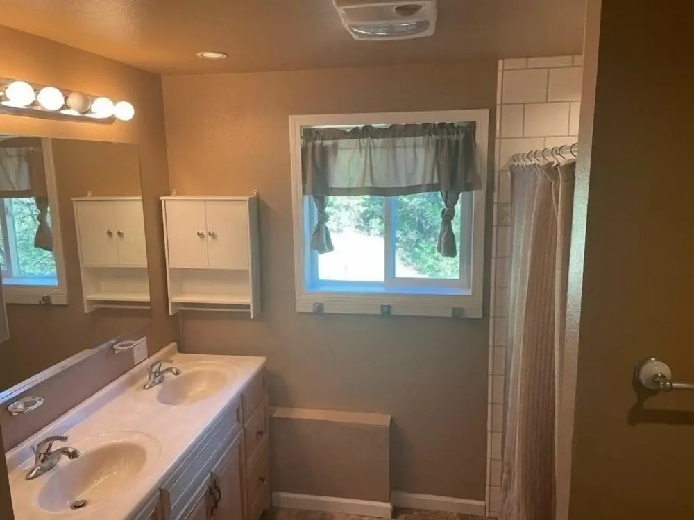 Hidden Views B 3 Bedroom Duplex by Redawning