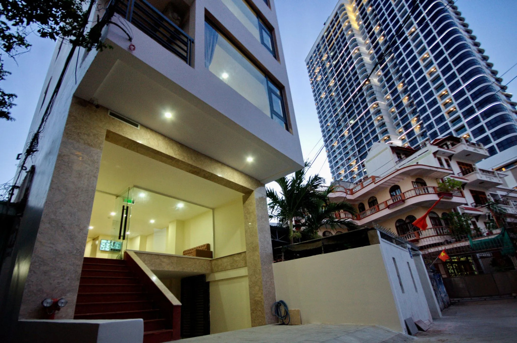 Harvey Hotel & Apartments
