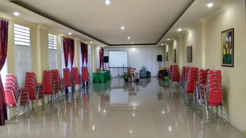 Tulip Inn Tomohon