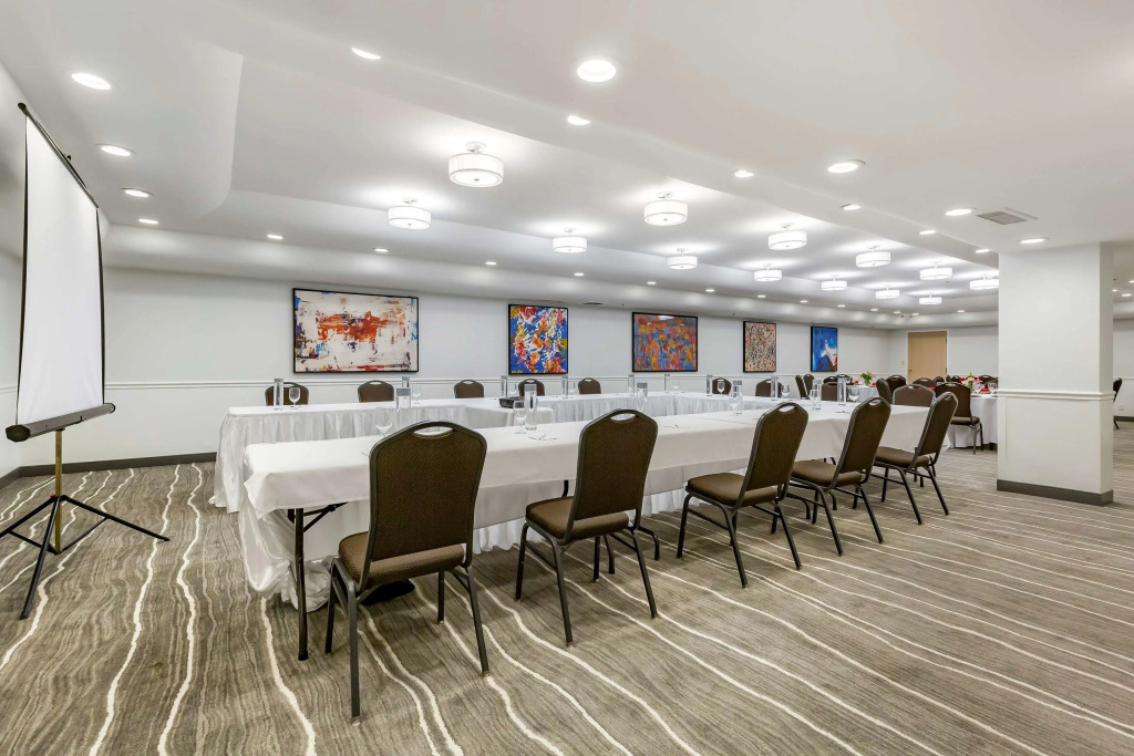Best Western Premier Rockville Hotel & Suites