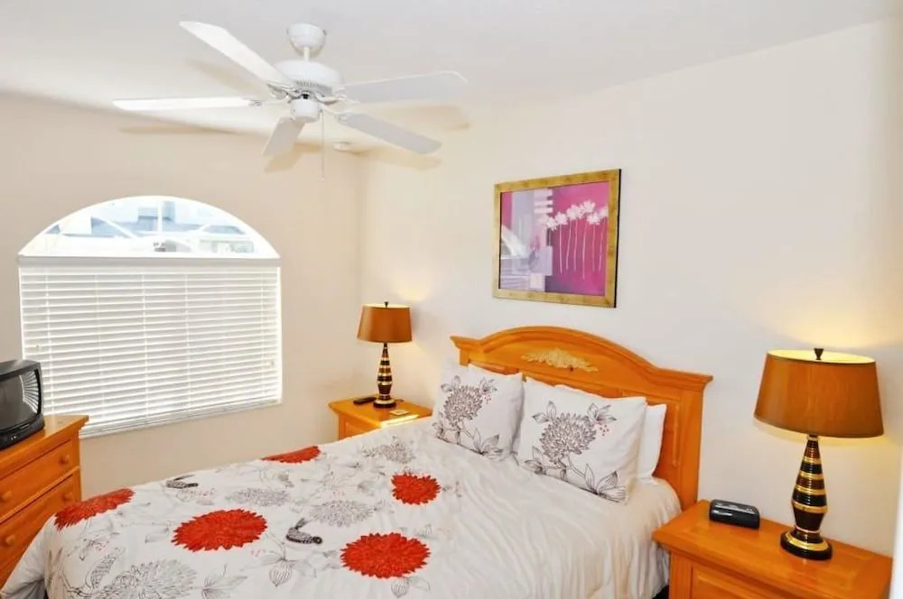152 The Shires House 5 Bedroom by Florida Star