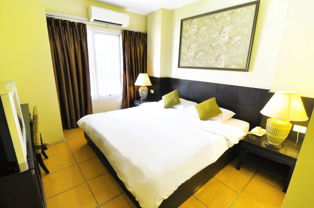 Baan Sukhumvit Soi 20
