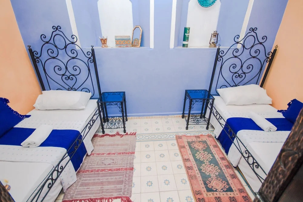 DAR NOKHBA INN