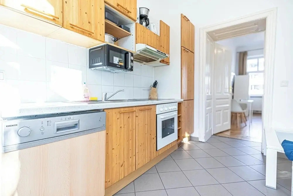 Affordable Room Long Stay Margareten