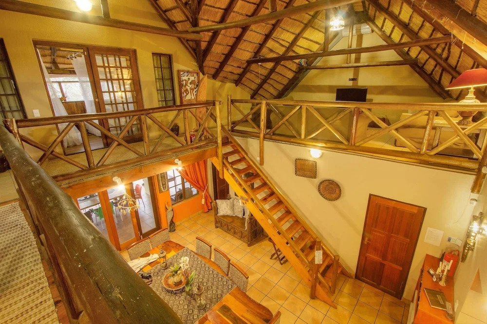 Lovely holiday home bordering Kruger National Park