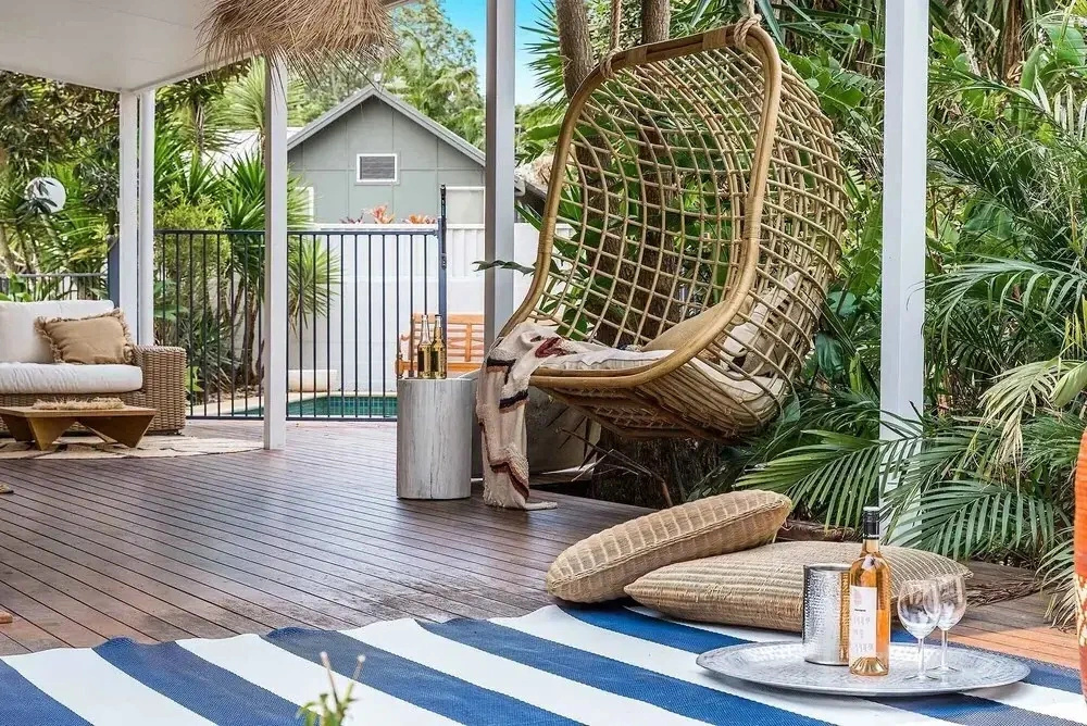 Bangalow Palms