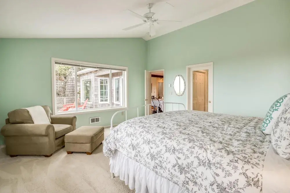 Spectacular River and Ocean View - Charming Coastal Retreat