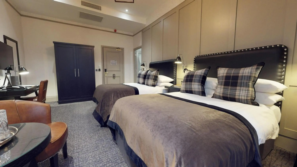 Macdonald Burlington Hotel