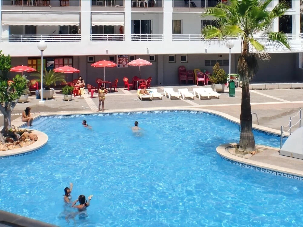 Apartamentos Royal 24