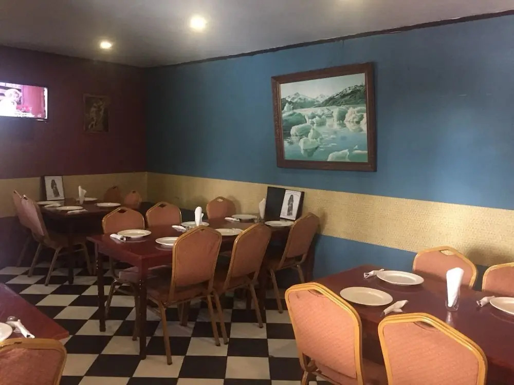 Bina's Inn hotel