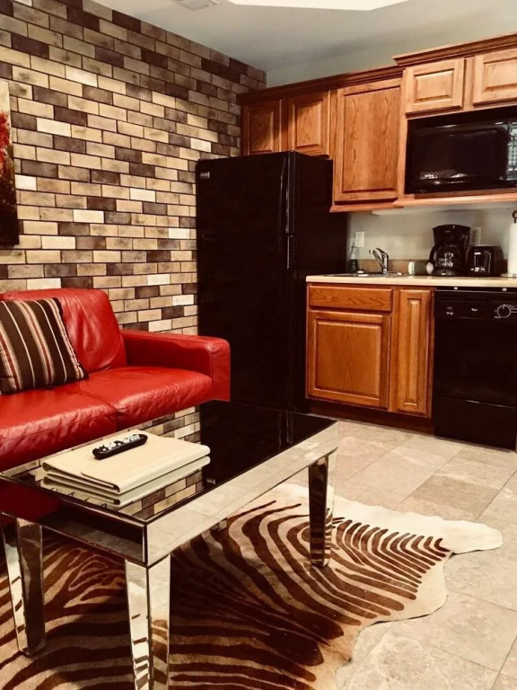 Perfectly Romantic Branson Condo