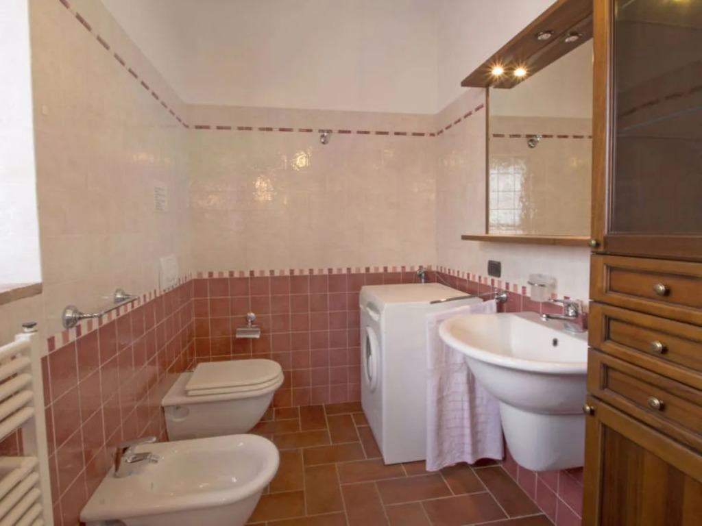 House Lucia Cortona
