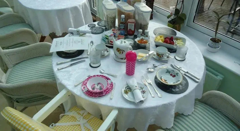 Chantlers B & B