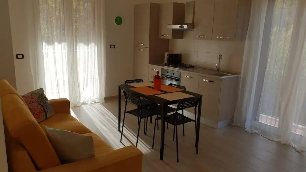 Villa Center
