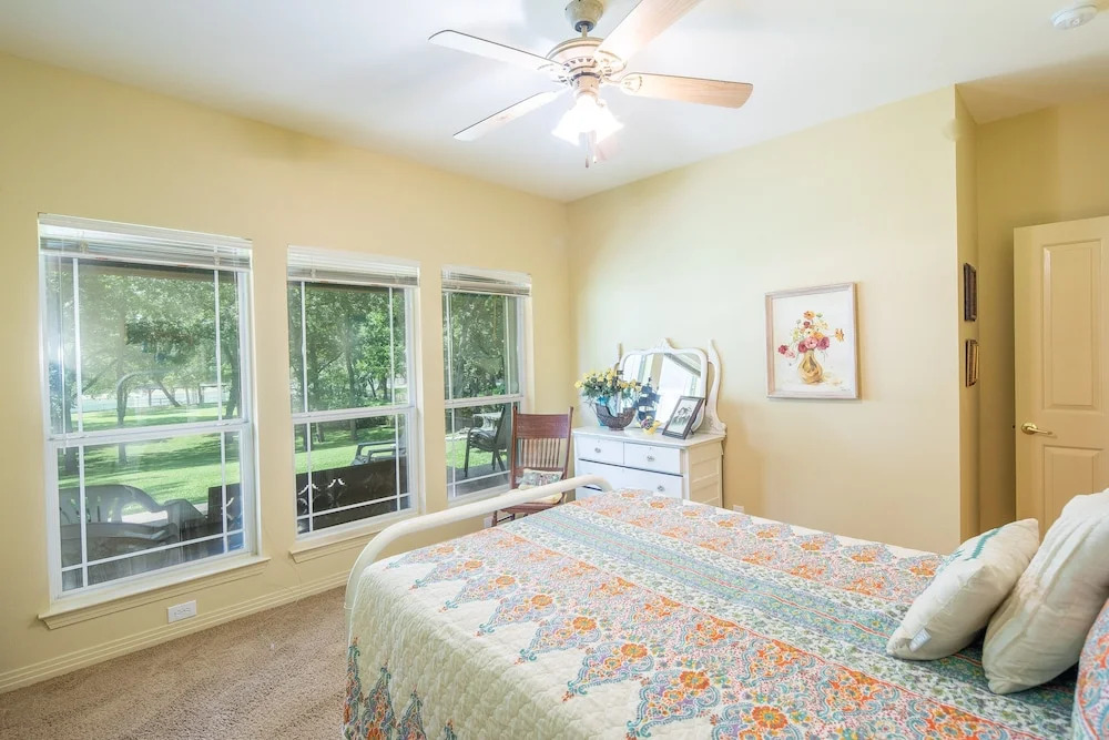 Pecan Shores Retreat by RedAwning