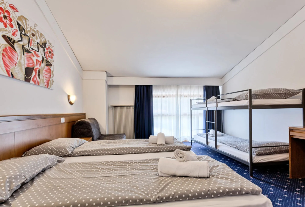 Hotel Aurora & Appartamenti