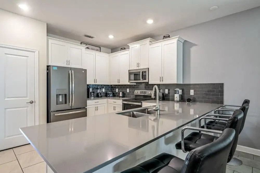 Family Paradise Space Themed Perfect Location