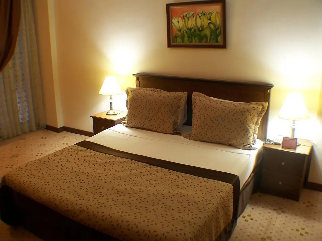 Gabrali Hotel
