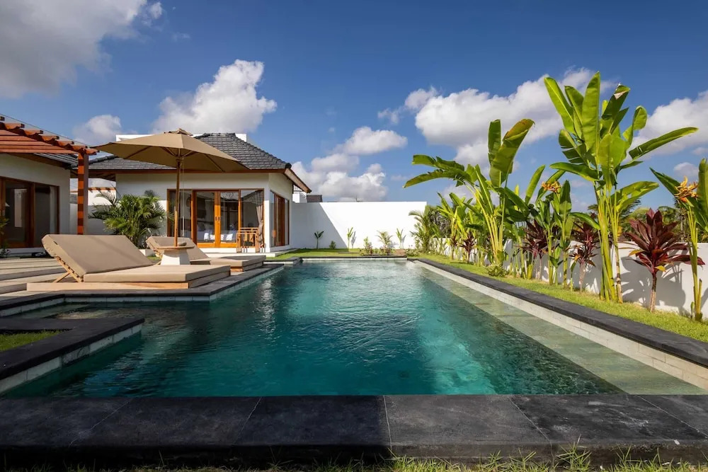 Villa Rumiano 2 - Brand New Spacious 2BR Villa with View and Pool