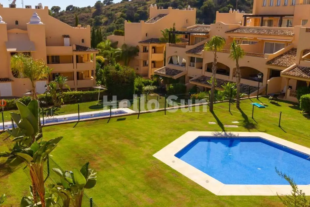 10-Fantastic Apartment in Elviria, Marbella!
