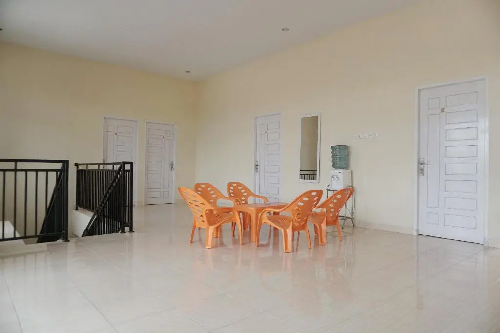 OYO 1394 Rumaisa Homestay Syariah