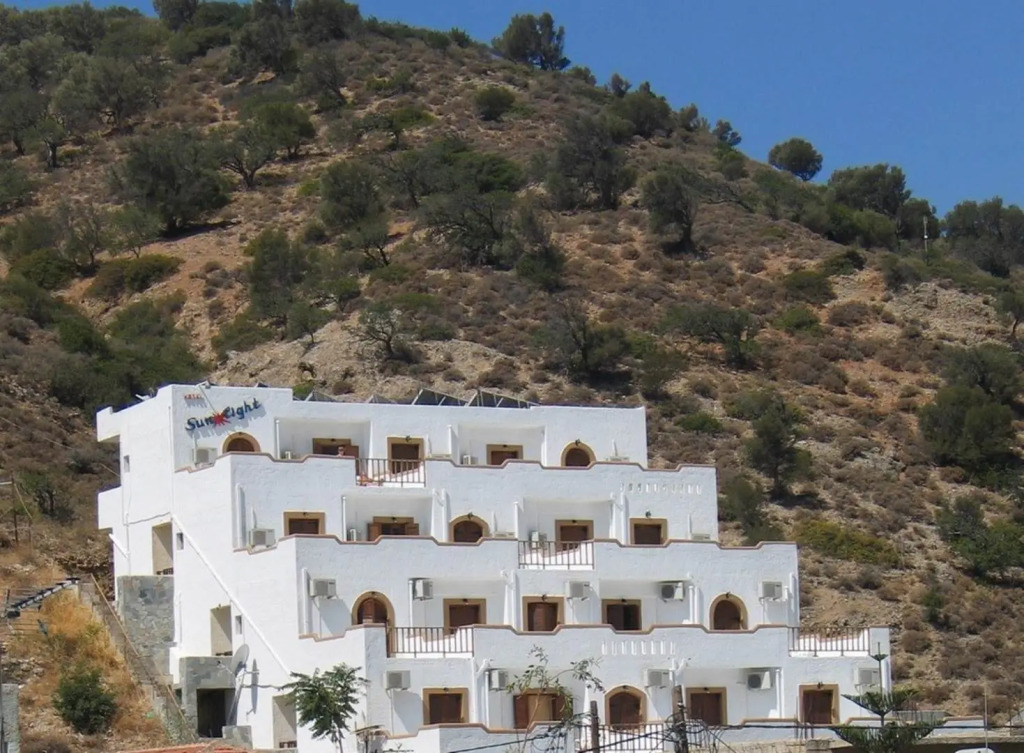 Sunlight Hotel