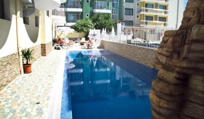 Hotel Opal