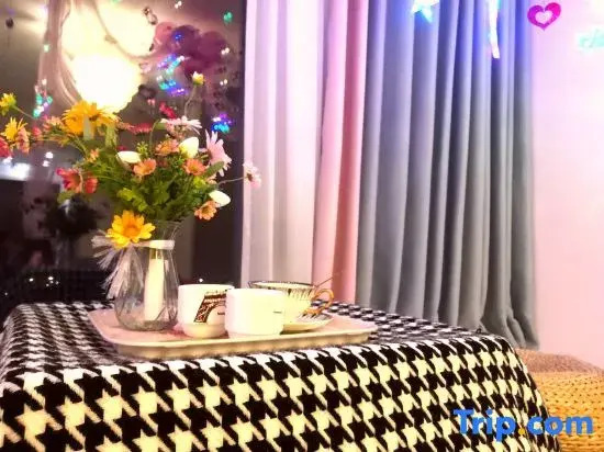 Xianshan Pavilion Apartment