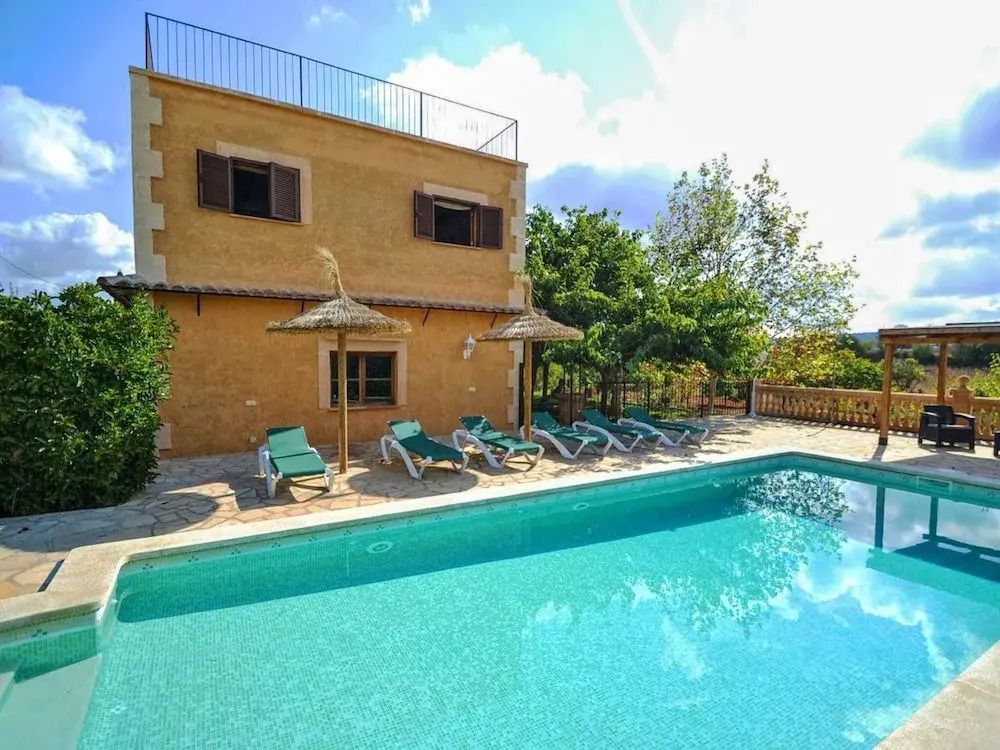 Villa in Manacor with Pool and Tennis Court