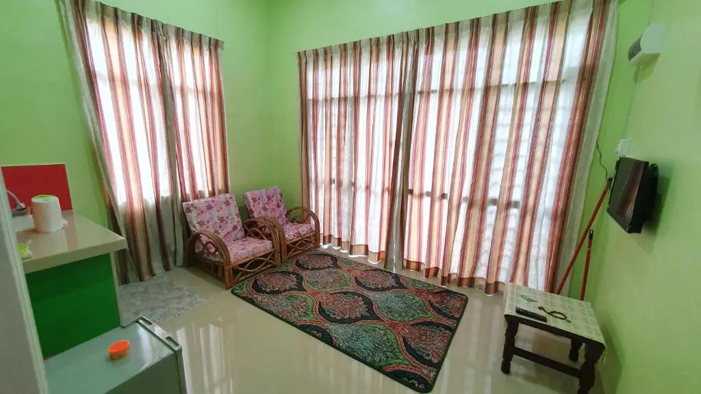 3H REST HOUSE @ HOMESTAY